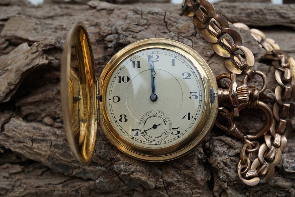 antique, old, clock-3171261.jpg